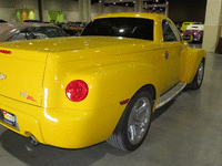 Image 2 of 13 of a 2004 CHEVROLET SSR LS