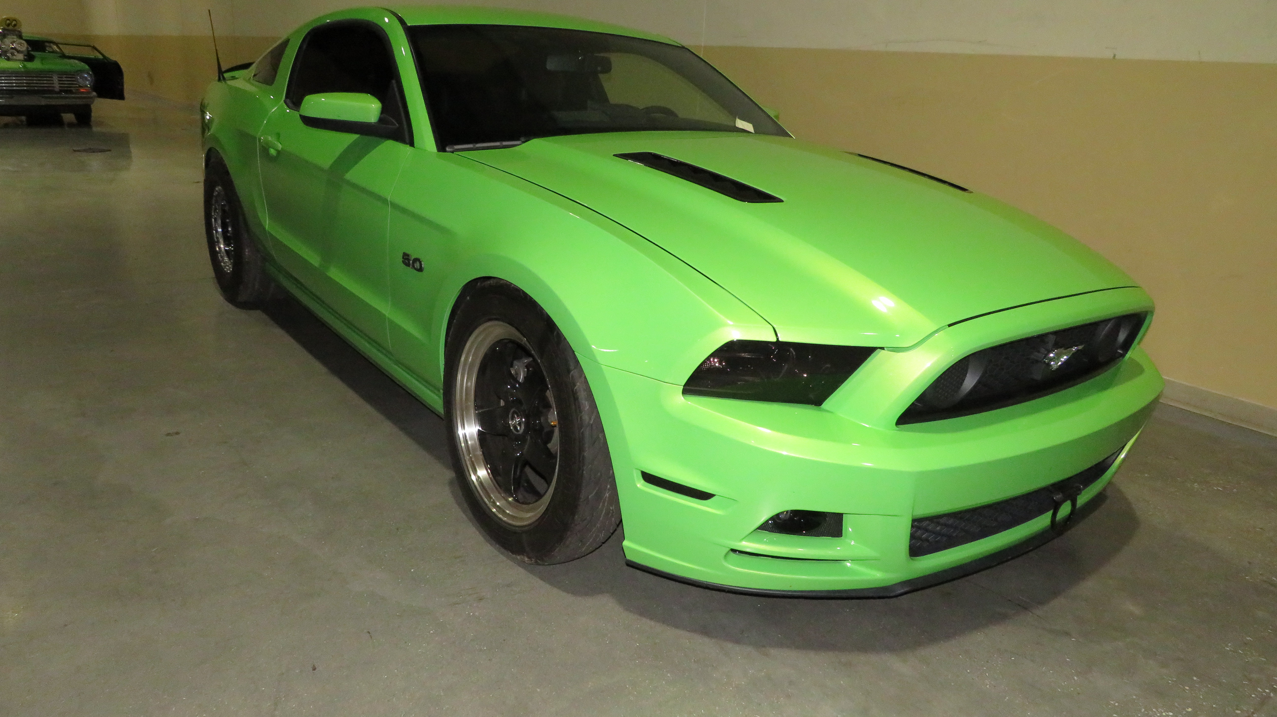 1st Image of a 2013 FORD MUSTANG GT