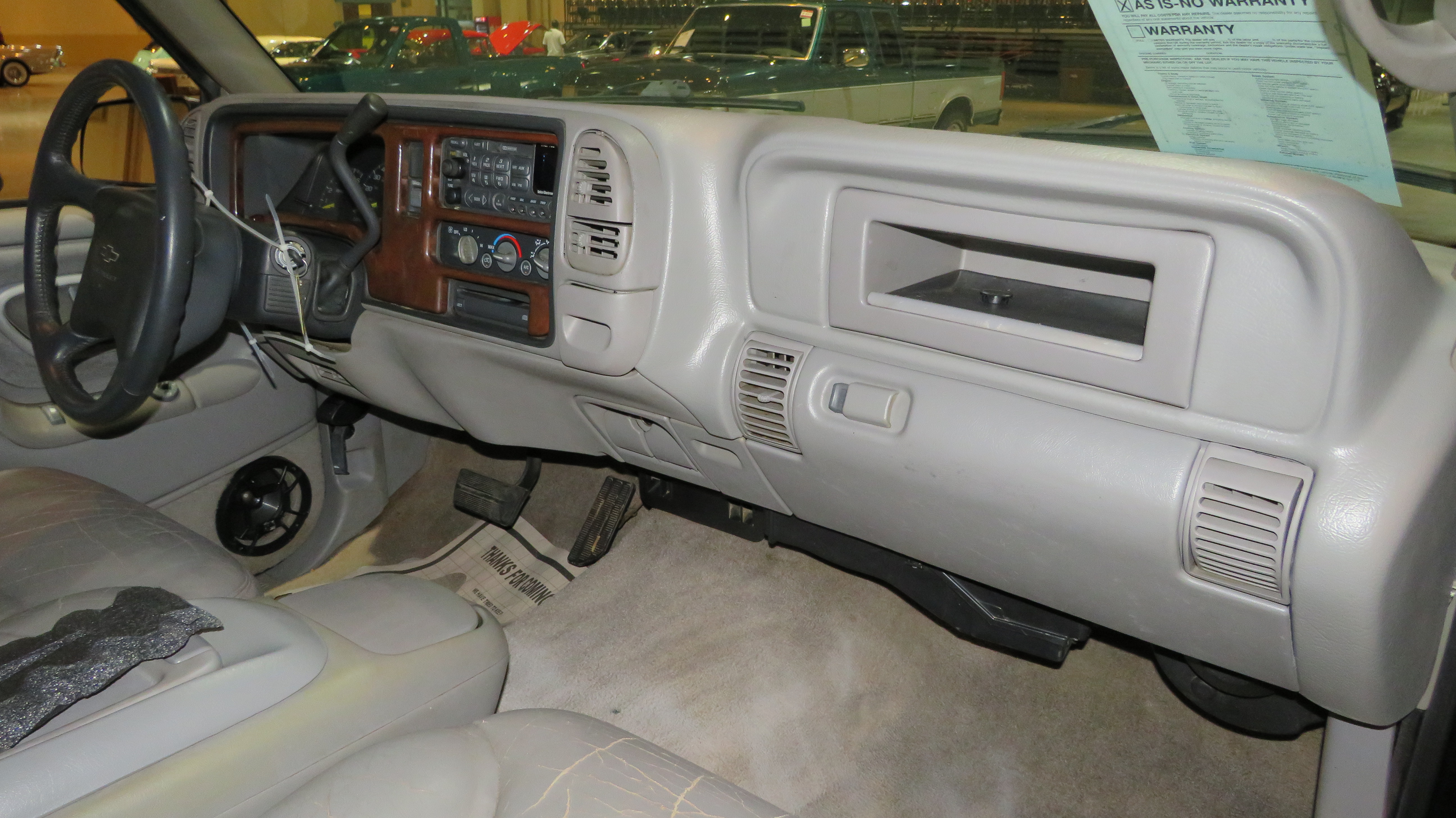 7th Image of a 1997 CHEVROLET C3500