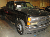 Image 2 of 14 of a 1997 CHEVROLET C3500