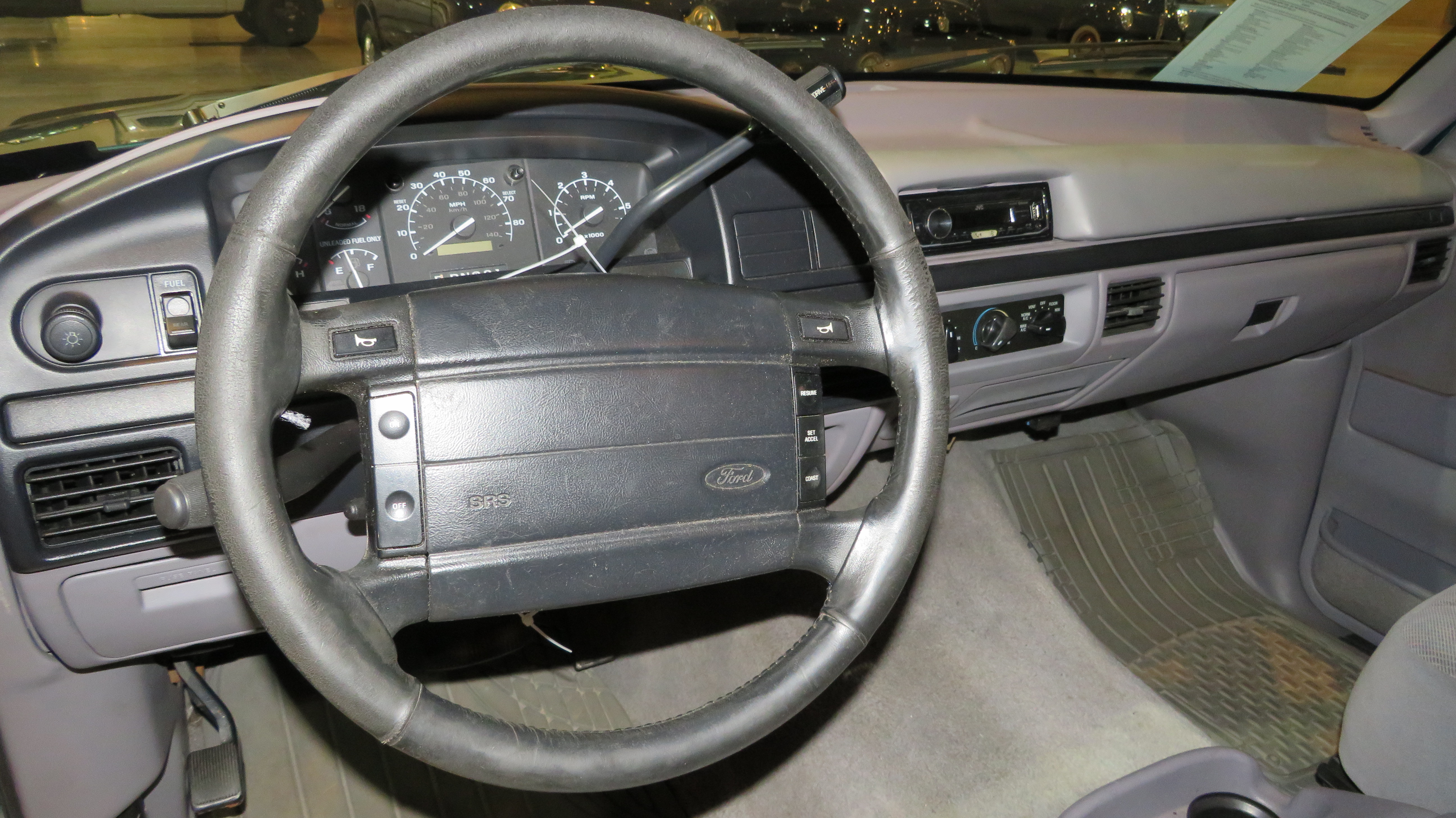 7th Image of a 1996 FORD F-150 XLT