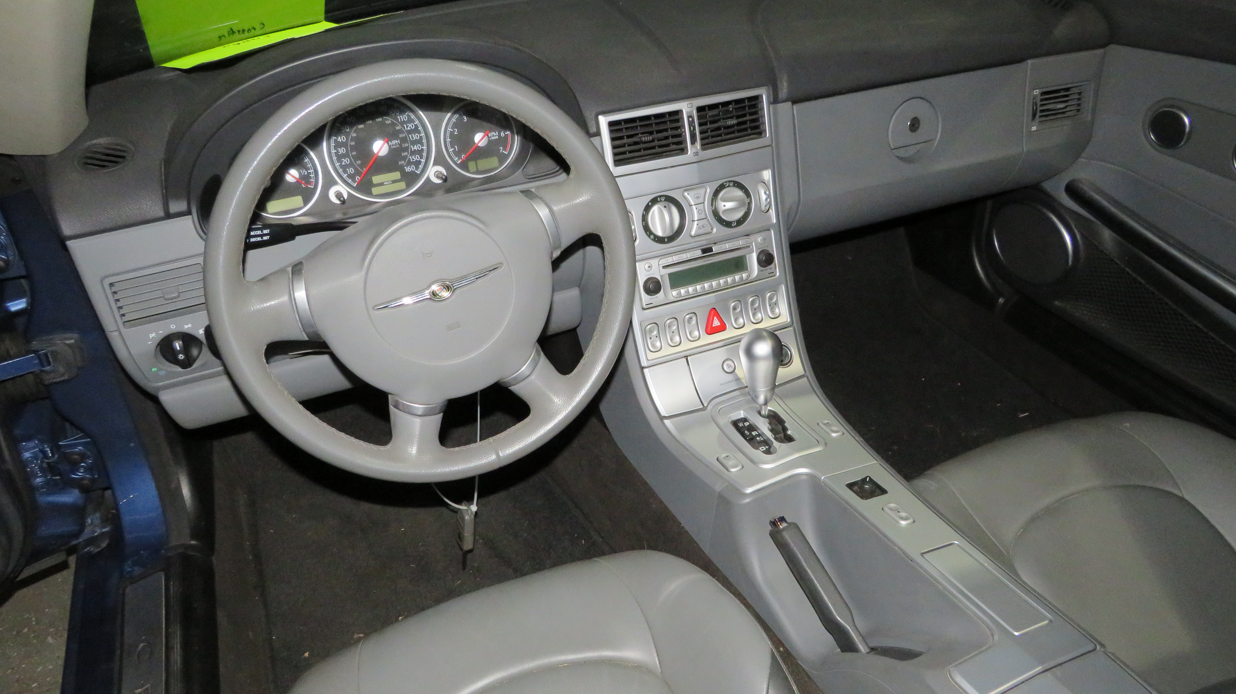 11th Image of a 2006 CHRYSLER CROSSFIRE LHD