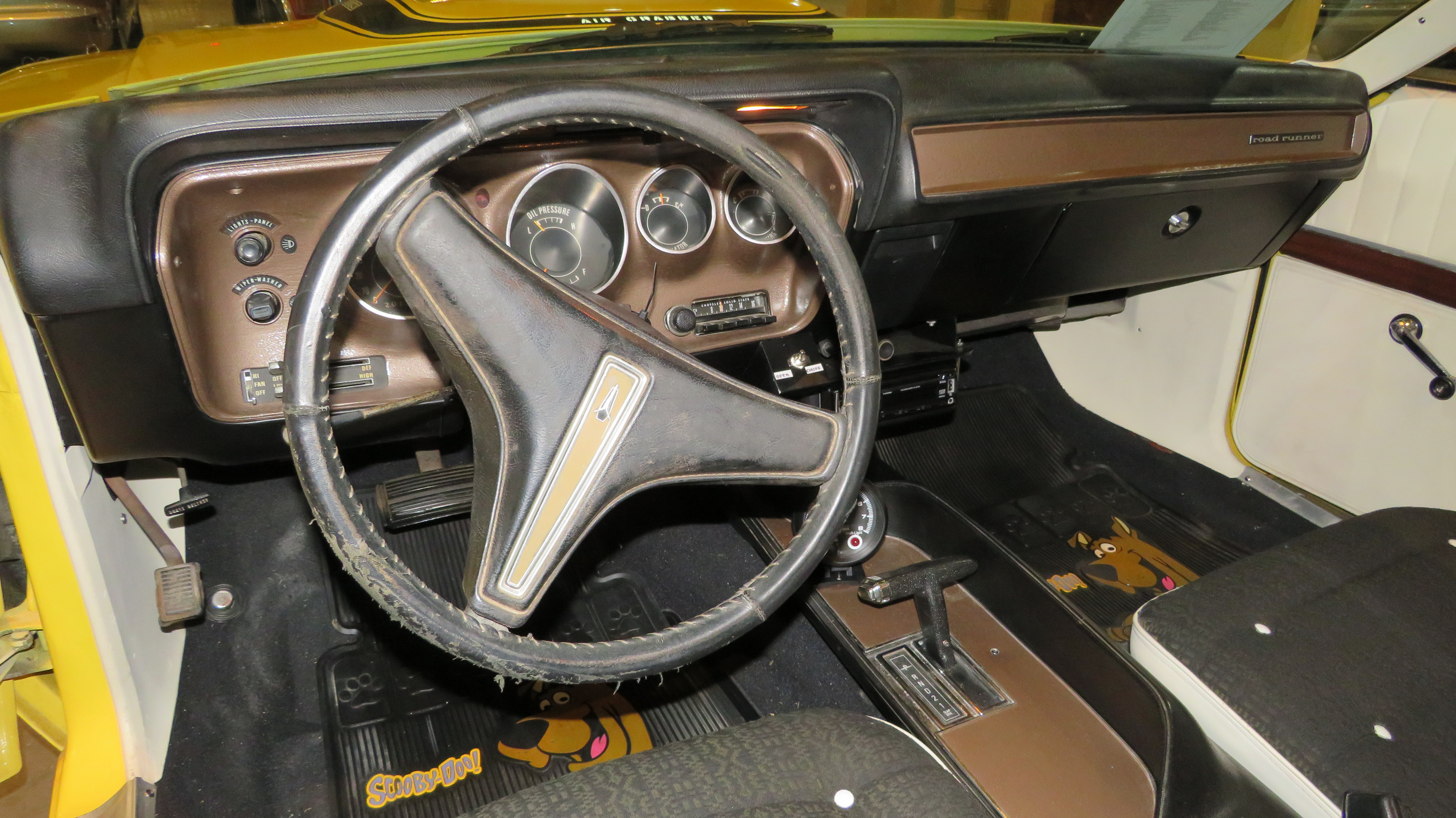6th Image of a 1974 PLYMOUTH ROADRUNNER