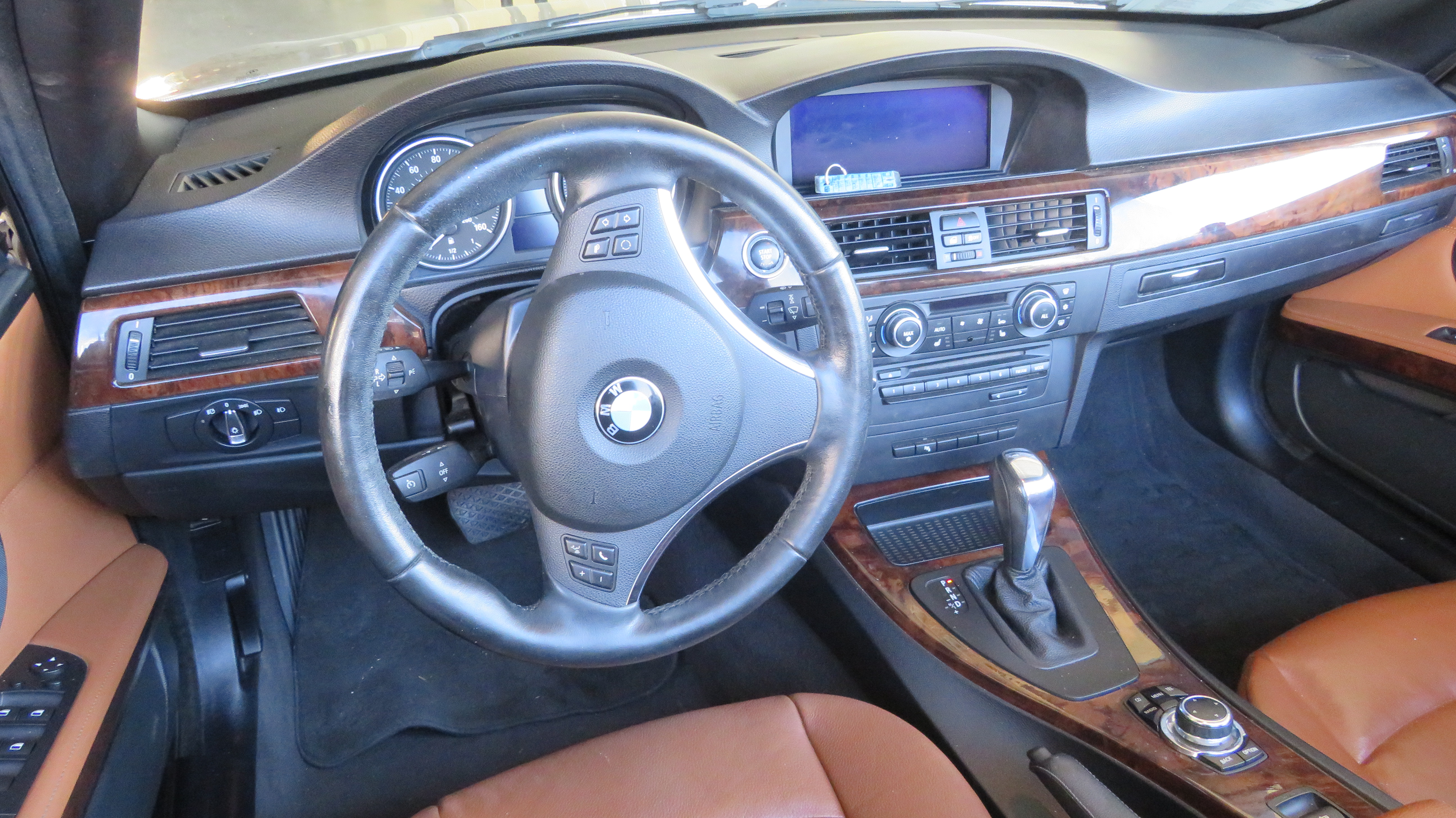 6th Image of a 2012 BMW 328I
