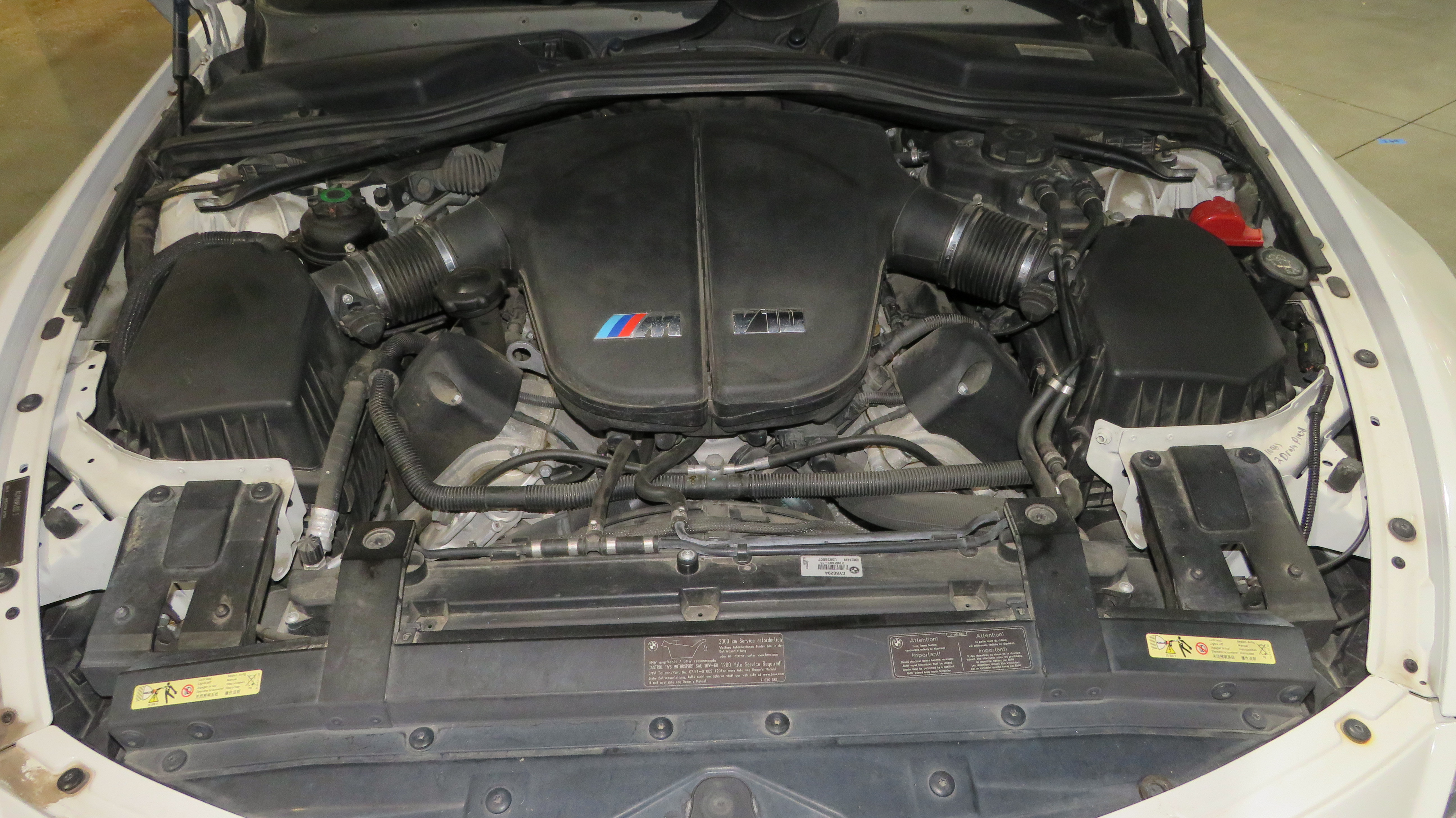 10th Image of a 2010 BMW M6 CABRIO