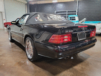 Image 5 of 22 of a 2001 MERCEDES-BENZ SL500