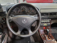 Image 11 of 22 of a 2001 MERCEDES-BENZ SL500