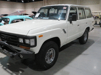 Image 2 of 12 of a 1988 TOYOTA LAND CRUISER