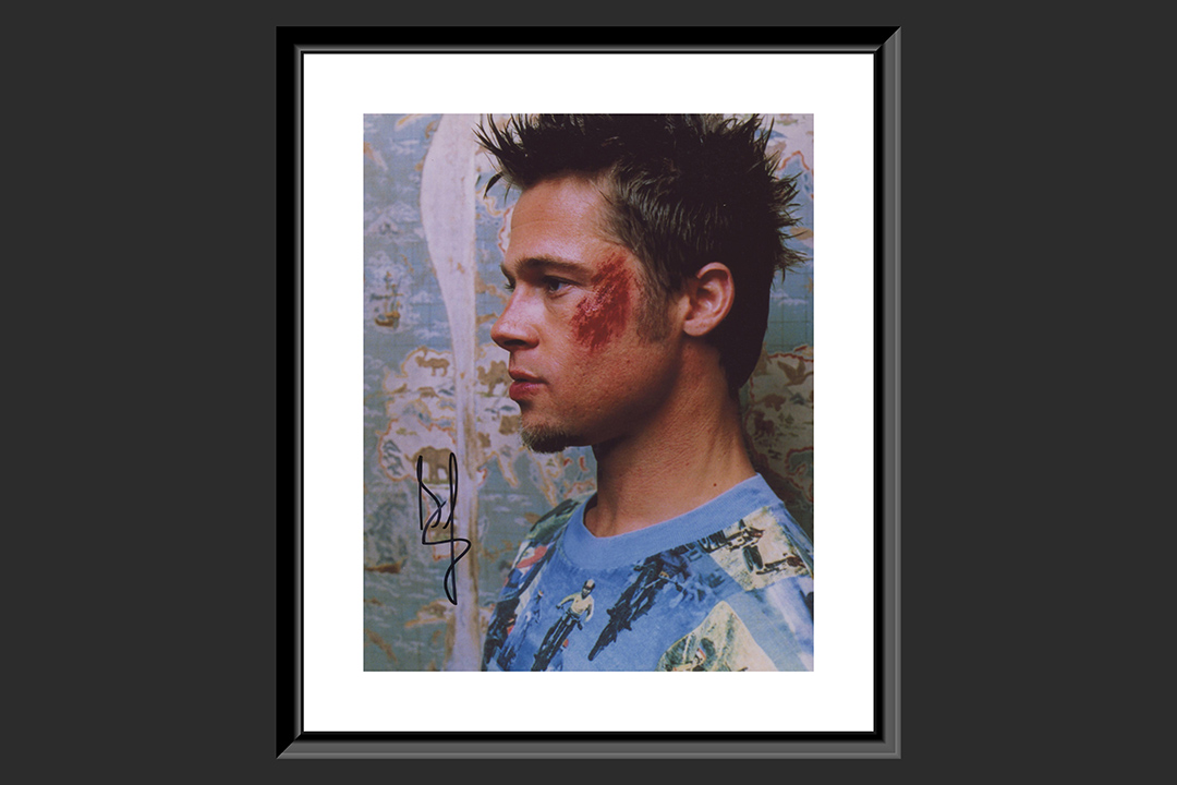 0th Image of a N/A FIGHT CLUB BRAD PITT SIGNED