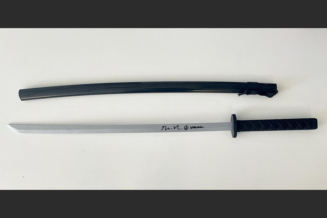 0th Image of a N/A DEADPOOL RYAN REYNOLDS SIGNED KATANA