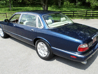 Image 7 of 23 of a 2002 JAGUAR XJ8 XJ VANDEN PLAS