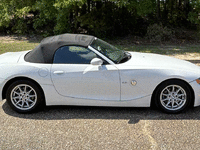 Image 2 of 5 of a 2003 BMW Z4 2.5I