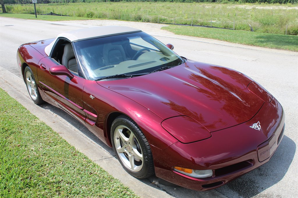 3rd Image of a 2003 CHEVROLET CORVETTE