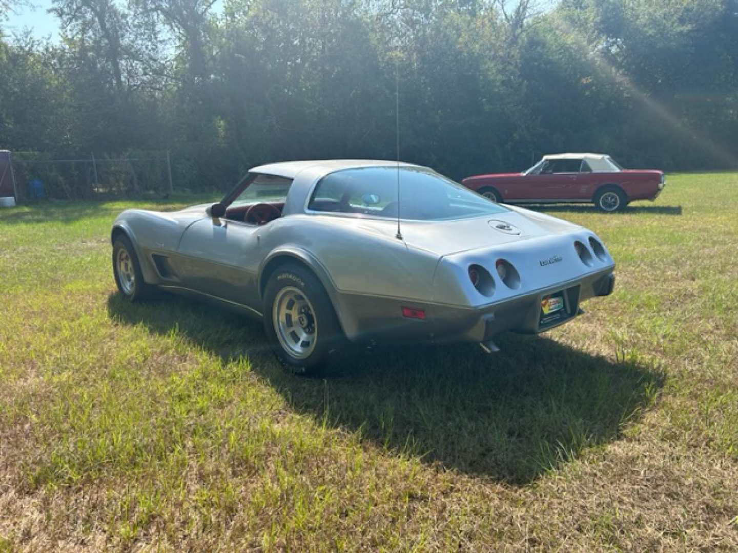 3rd Image of a 1978 CHEVROLET CORVETTE