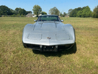 Image 3 of 9 of a 1978 CHEVROLET CORVETTE