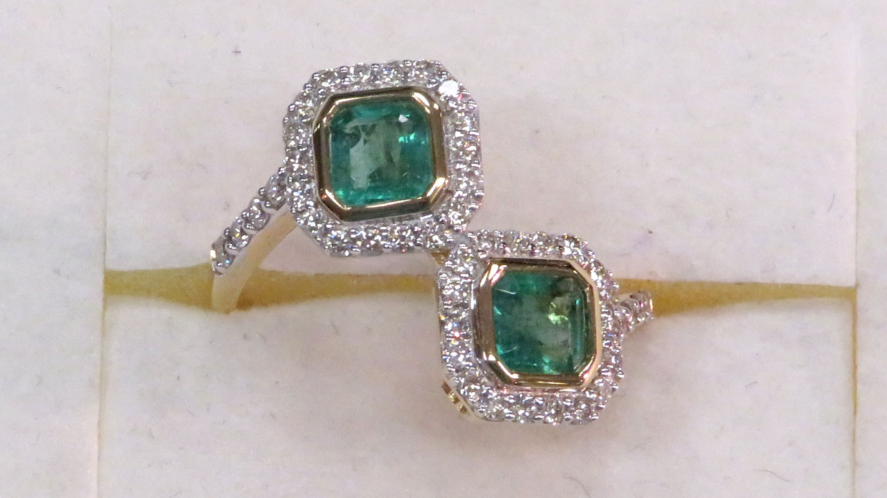 0th Image of a N/A 18K YEL GLD EMERALD BERYL & DIAMOND