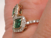 Image 5 of 7 of a N/A 18K YEL GLD EMERALD BERYL & DIAMOND