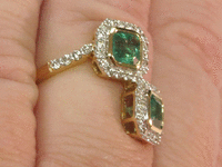 Image 6 of 7 of a N/A 18K YEL GLD EMERALD BERYL & DIAMOND