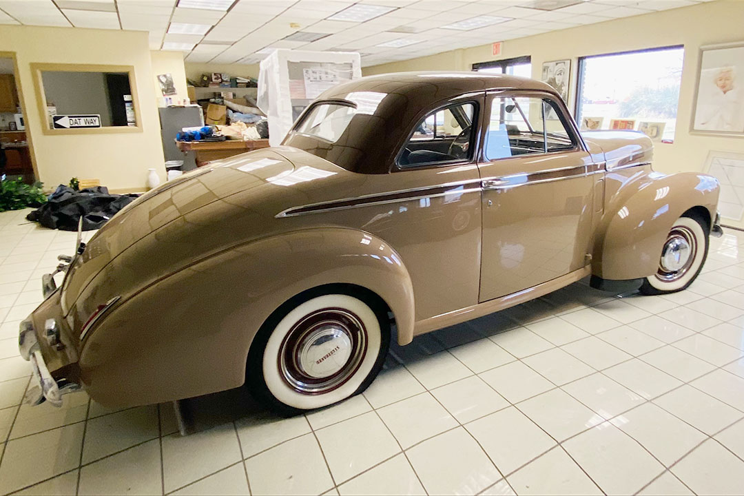 2nd Image of a 1941 STUDEBAKER CHAMPION