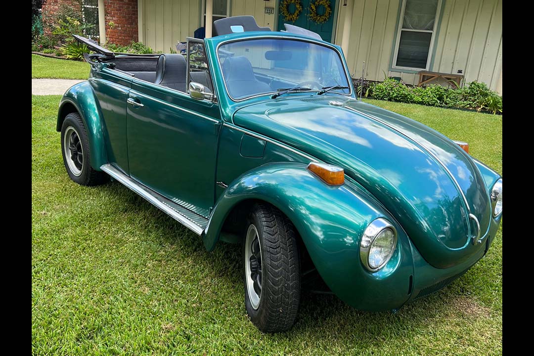 1st Image of a 1972 VOLKSWAGEN BEETLE