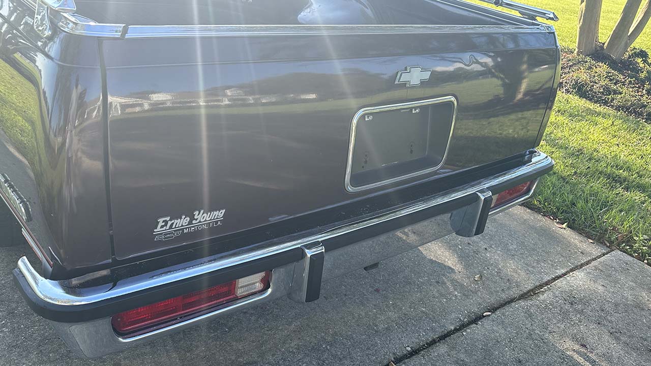 4th Image of a 1987 CHEVROLET EL CAMINO