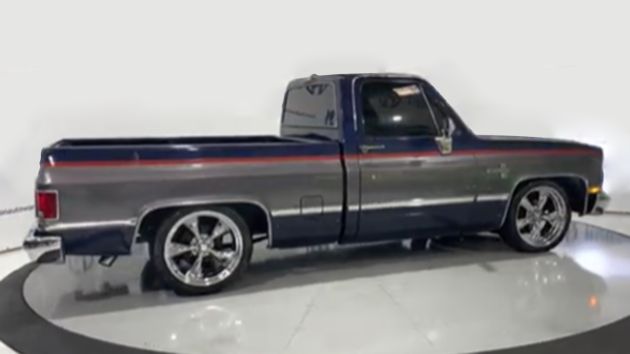 1st Image of a 1986 CHEVROLET C10