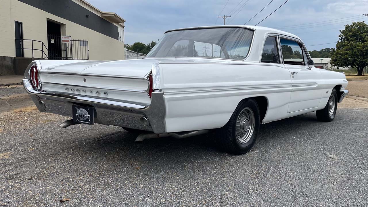 4th Image of a 1962 PONTIAC CATALINA