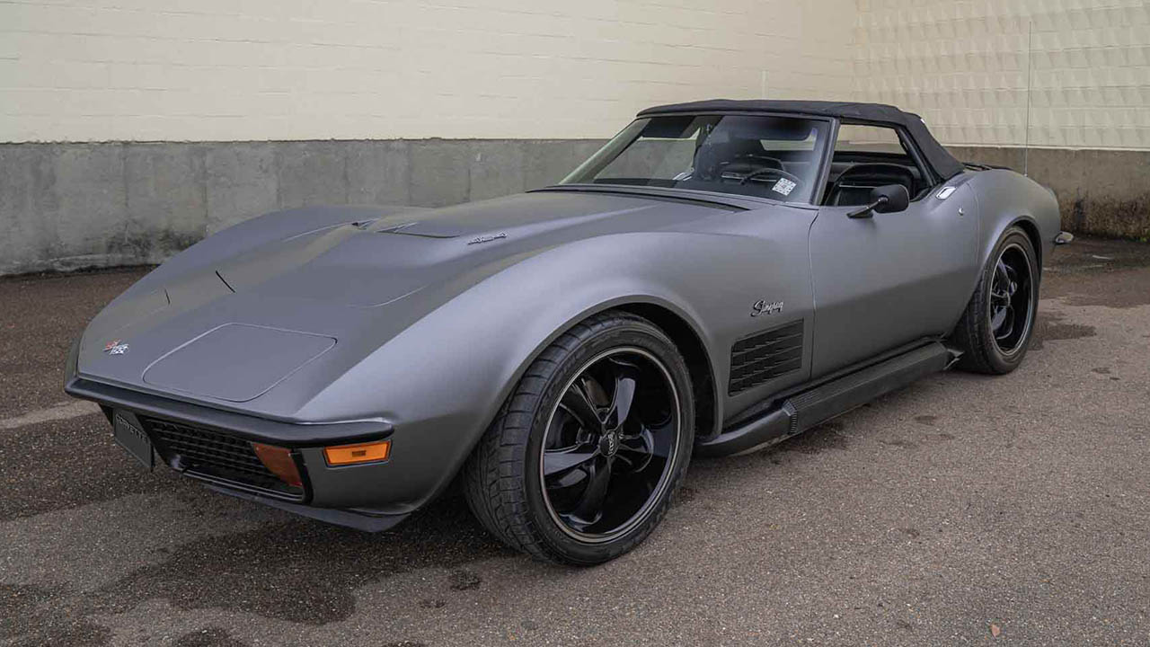 3rd Image of a 1972 CHEVROLET CORVETTE STINGRAY