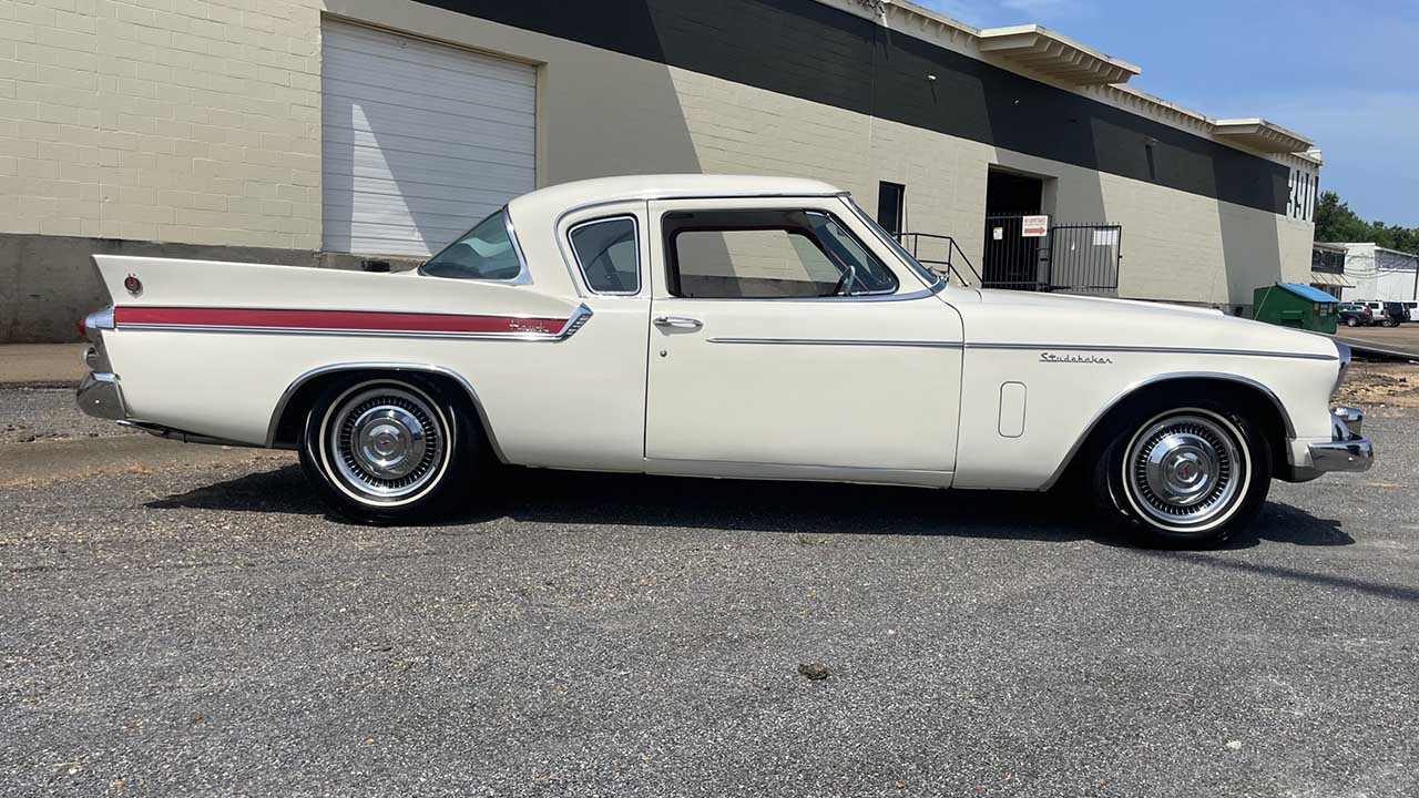 4th Image of a 1961 STUDEBAKER HAWK