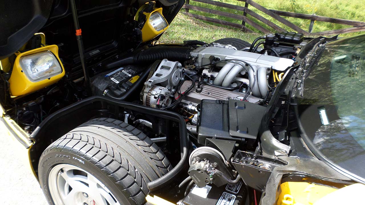 10th Image of a 1990 CHEVROLET CORVETTE