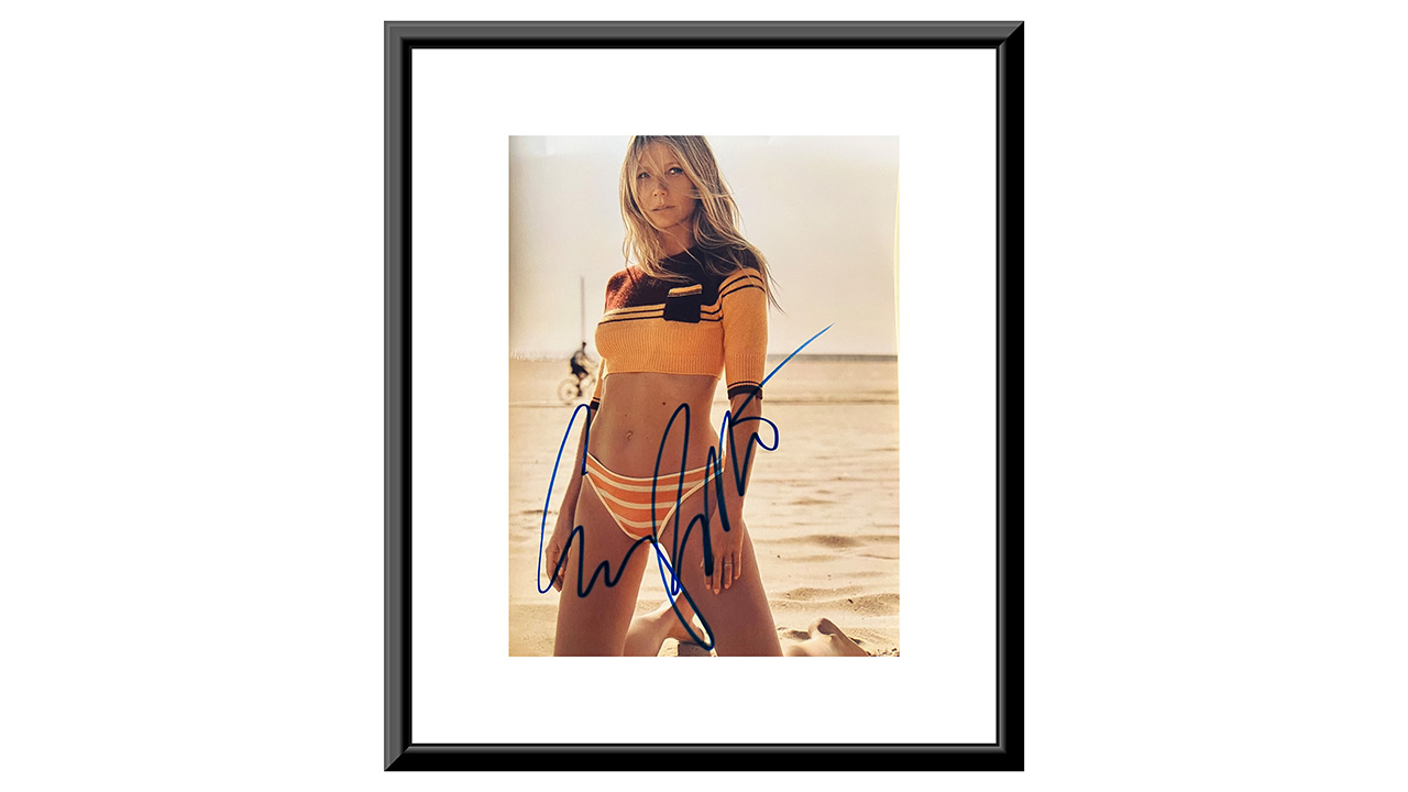 0th Image of a N/A GWYNETH PALTROW SIGNED