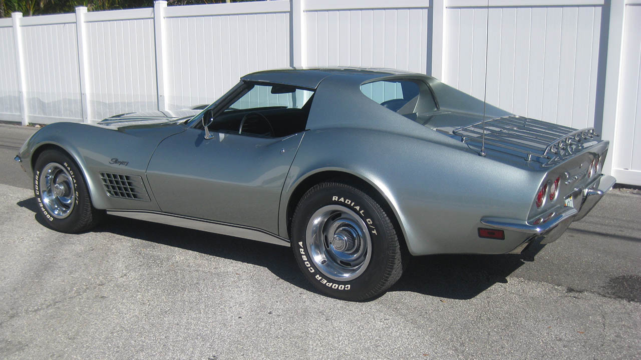 3rd Image of a 1971 CHEVROLET CORVETTE