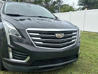 Image 5 of 17 of a 2017 CADILLAC XT5