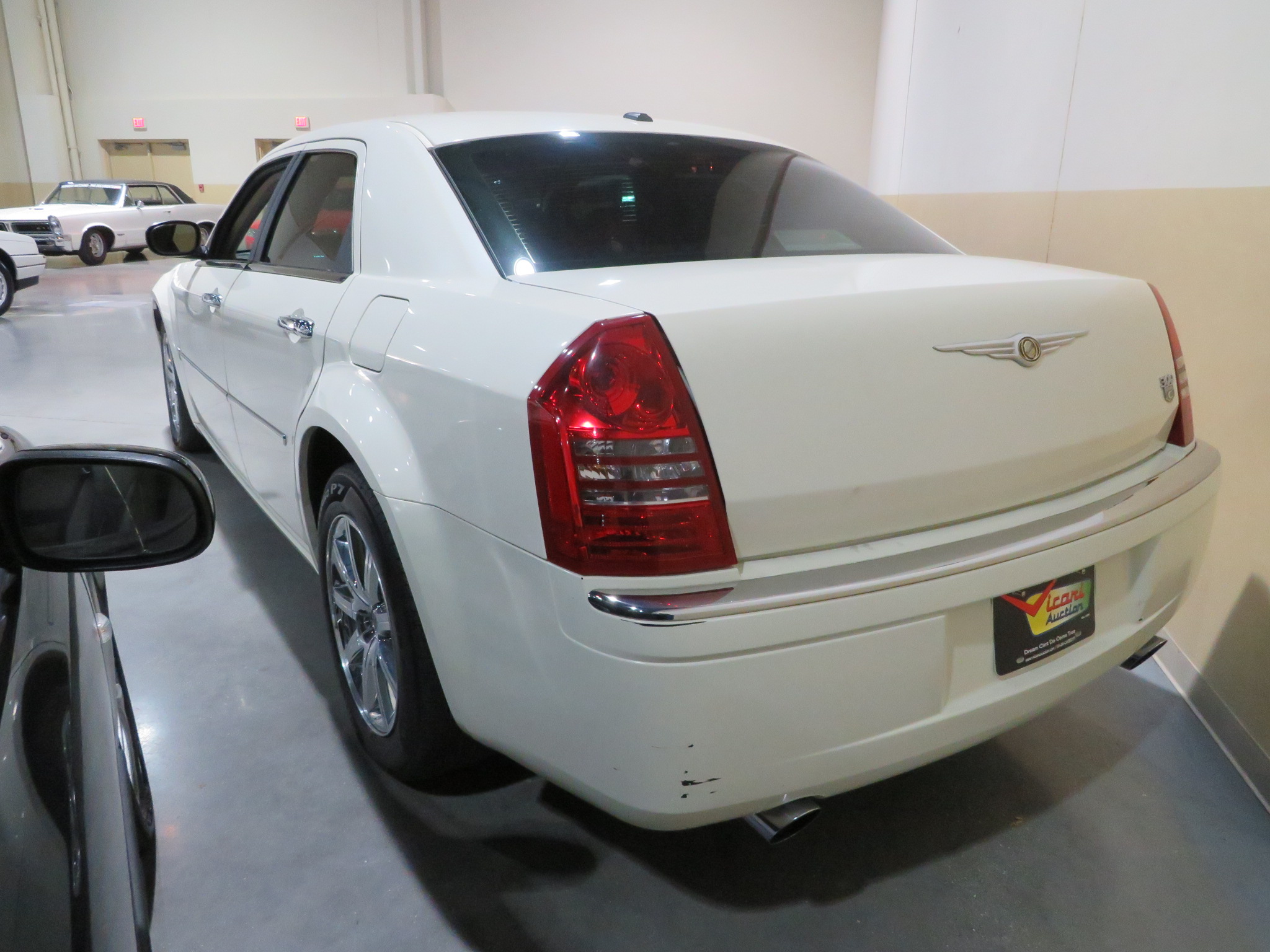 1st Image of a 2007 CHRYSLER 300