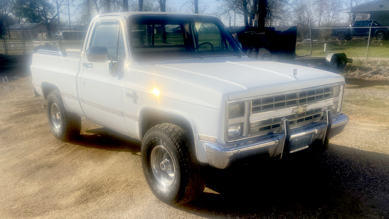 0th Image of a 1985 CHEVROLET C10