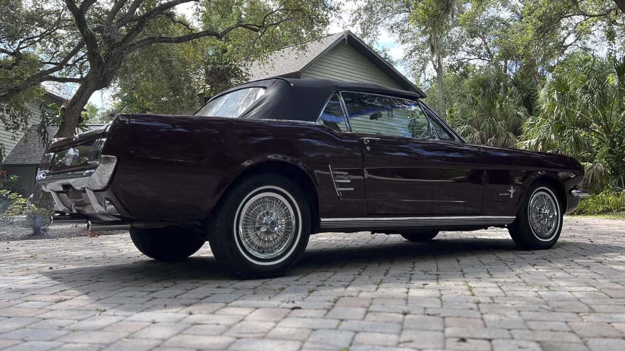 4th Image of a 1966 FORD MUSTANG