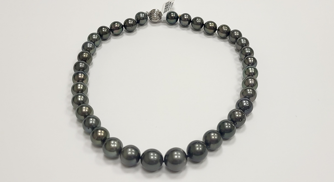 2nd Image of a N/A TAHITIAN PEARL