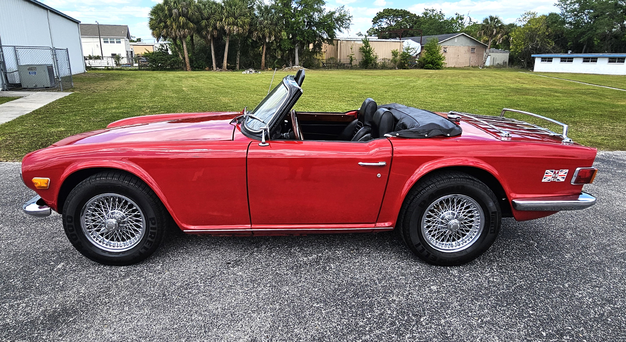 6th Image of a 1972 TRIUMPH TR6