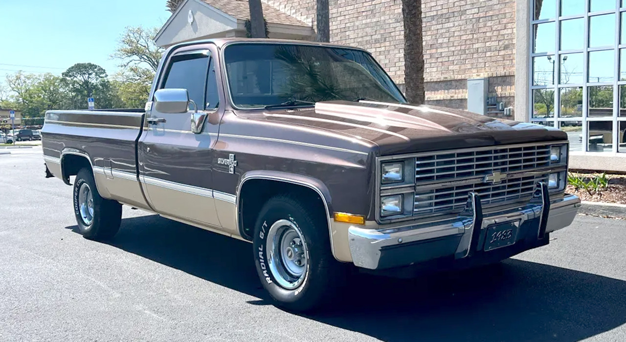 1st Image of a 1983 CHEVROLET C10