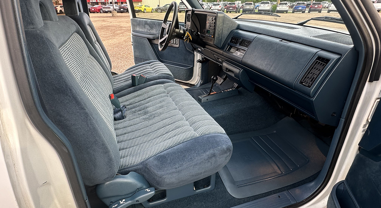 19th Image of a 1993 GMC SIERRA Z71 SLE