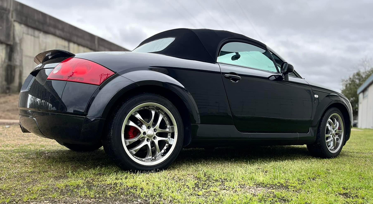 1st Image of a 2005 AUDI TT ROADSTER