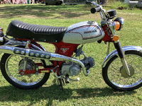 Image 4 of 9 of a 1972 HONDA CL70