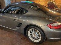 Image 3 of 5 of a 2008 PORSCHE CAYMAN