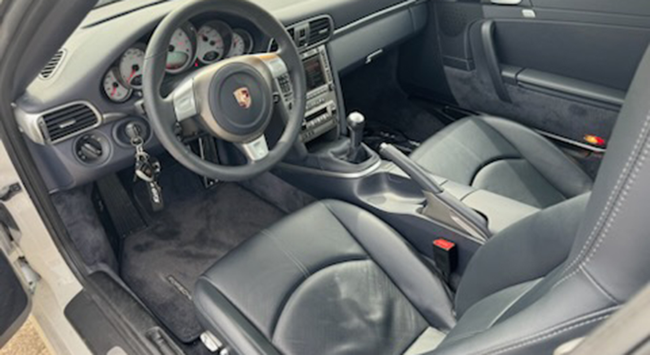 4th Image of a 2007 PORSCHE 911 CARRERA S