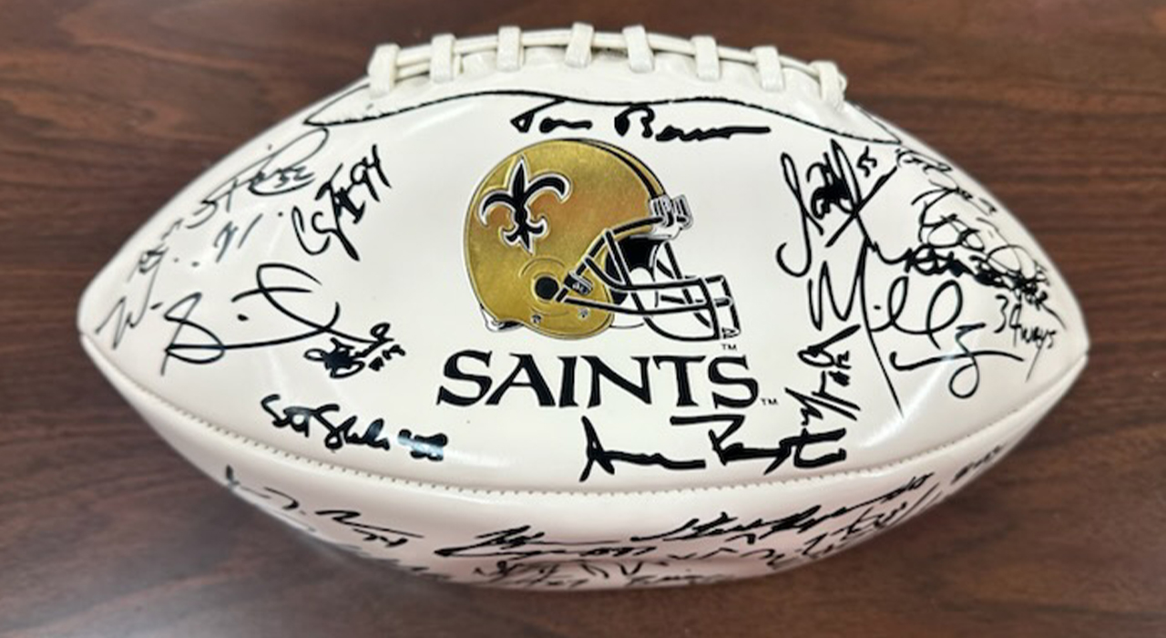 0th Image of a 2010 SIGNED NEW ORLEANS SAINTS FOOTBALL