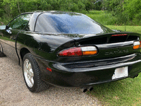 Image 5 of 9 of a 2001 CHEVROLET CAMARO Z28