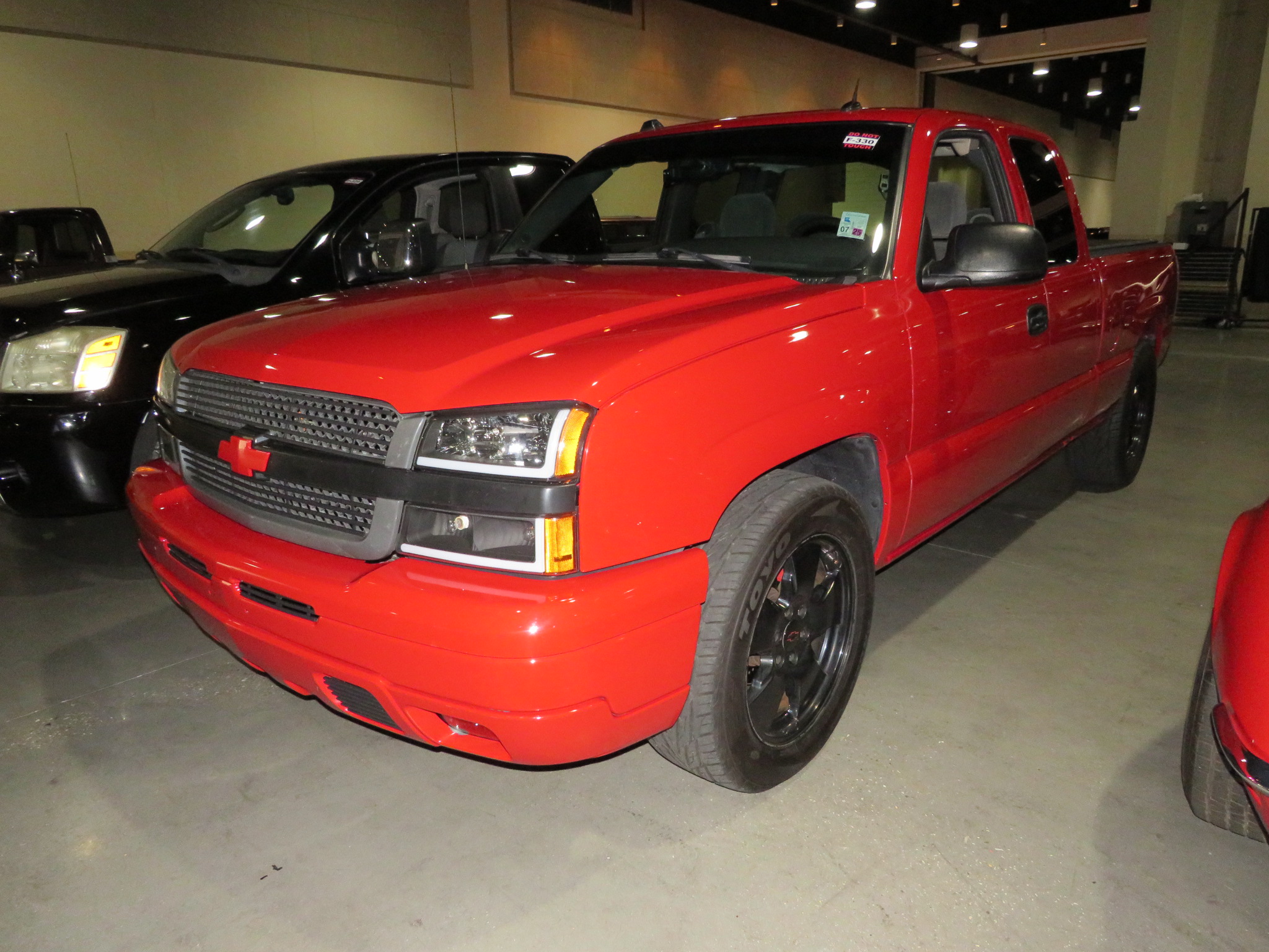 0th Image of a 2004 CHEVROLET SILVERADO 1500