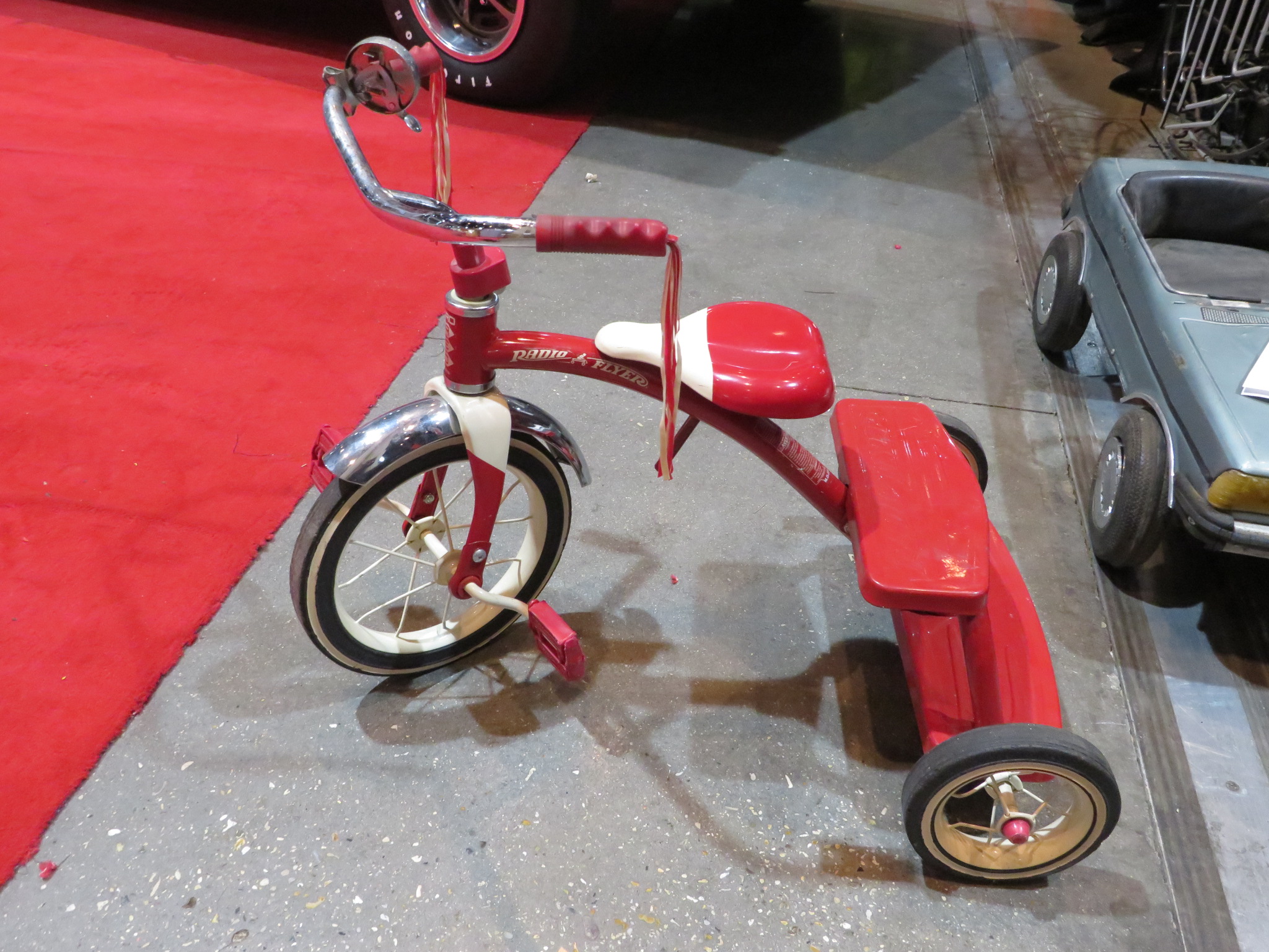 0th Image of a N/A RADIO FLYER TRICYCLE