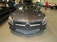 Image 4 of 12 of a 2013 MERCEDES-BENZ SL-CLASS SL550