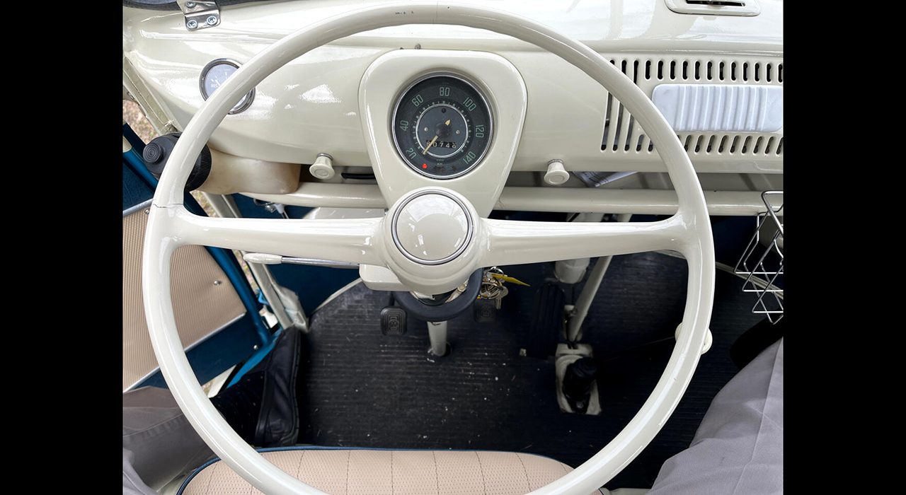 5th Image of a 1970 VOLKSWAGEN 23 WINDOW SAMBA